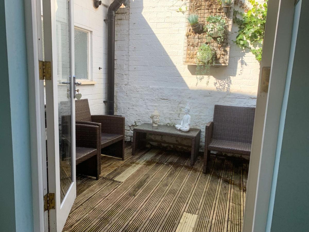 Stay In The Heart Of York At The Hampden - Free Parking - York Holiday Home Exterior foto